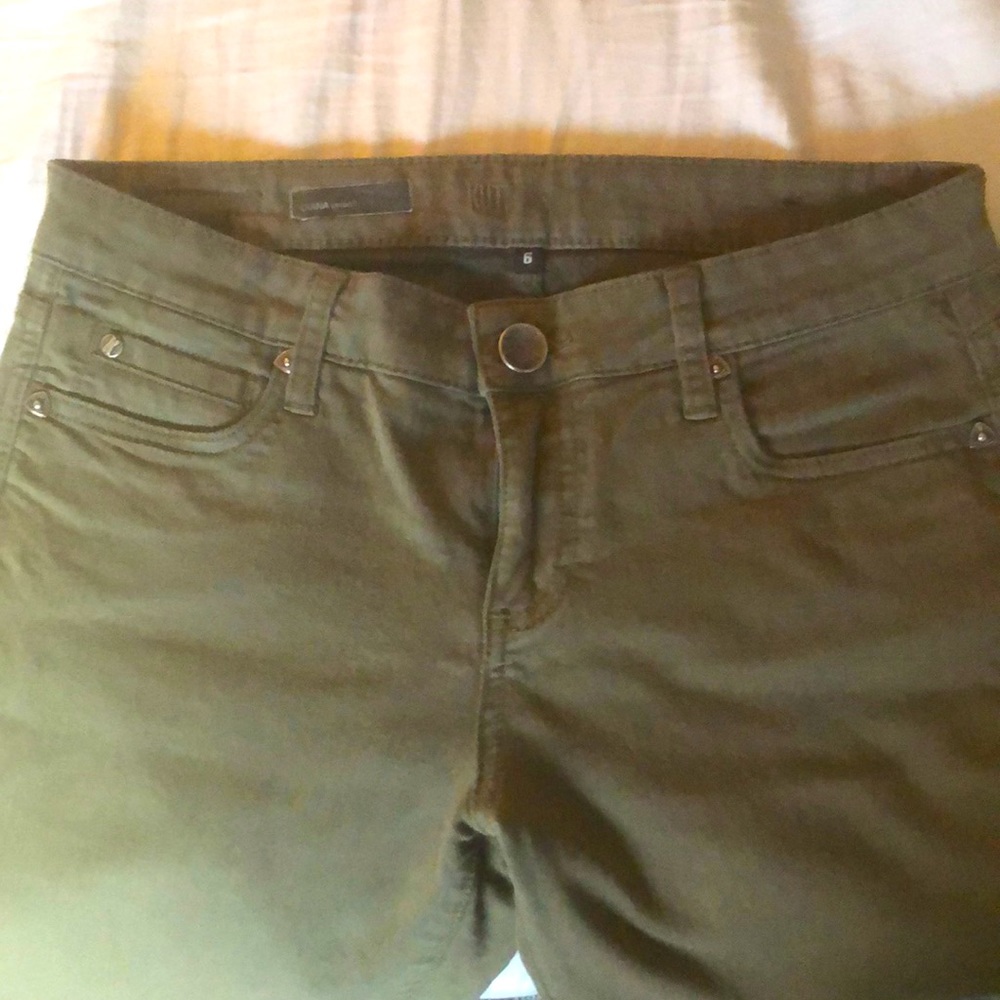Kut from Kloth Diana skinny Jean in a sage green